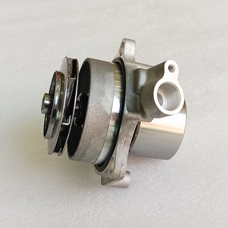 Industrial Machinery Diesel Engine Water Pump Assembly 04L121011E