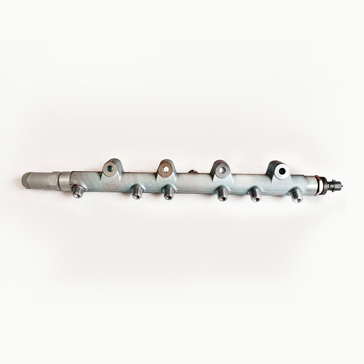 ISB5.9 Diesel Common Rail Pipe Fuel Injection Tube 0445226020 4899320